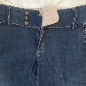 Women’s BCBG Maxazria jeans